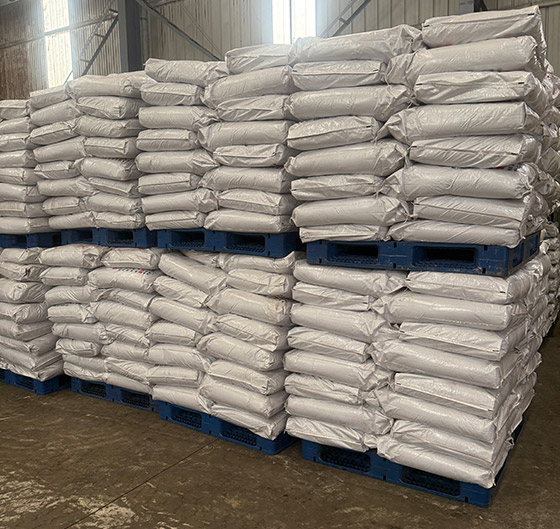 钻井液用高温抗盐降滤失剂
腐植酸甲酰胺多元共聚物（CPK）